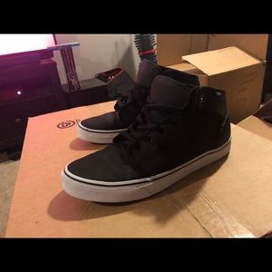 Men’s vans high tops size 11.5